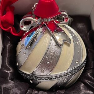 Pandora Christmas ornament and Letter to Santa Charm 2018 New in Box